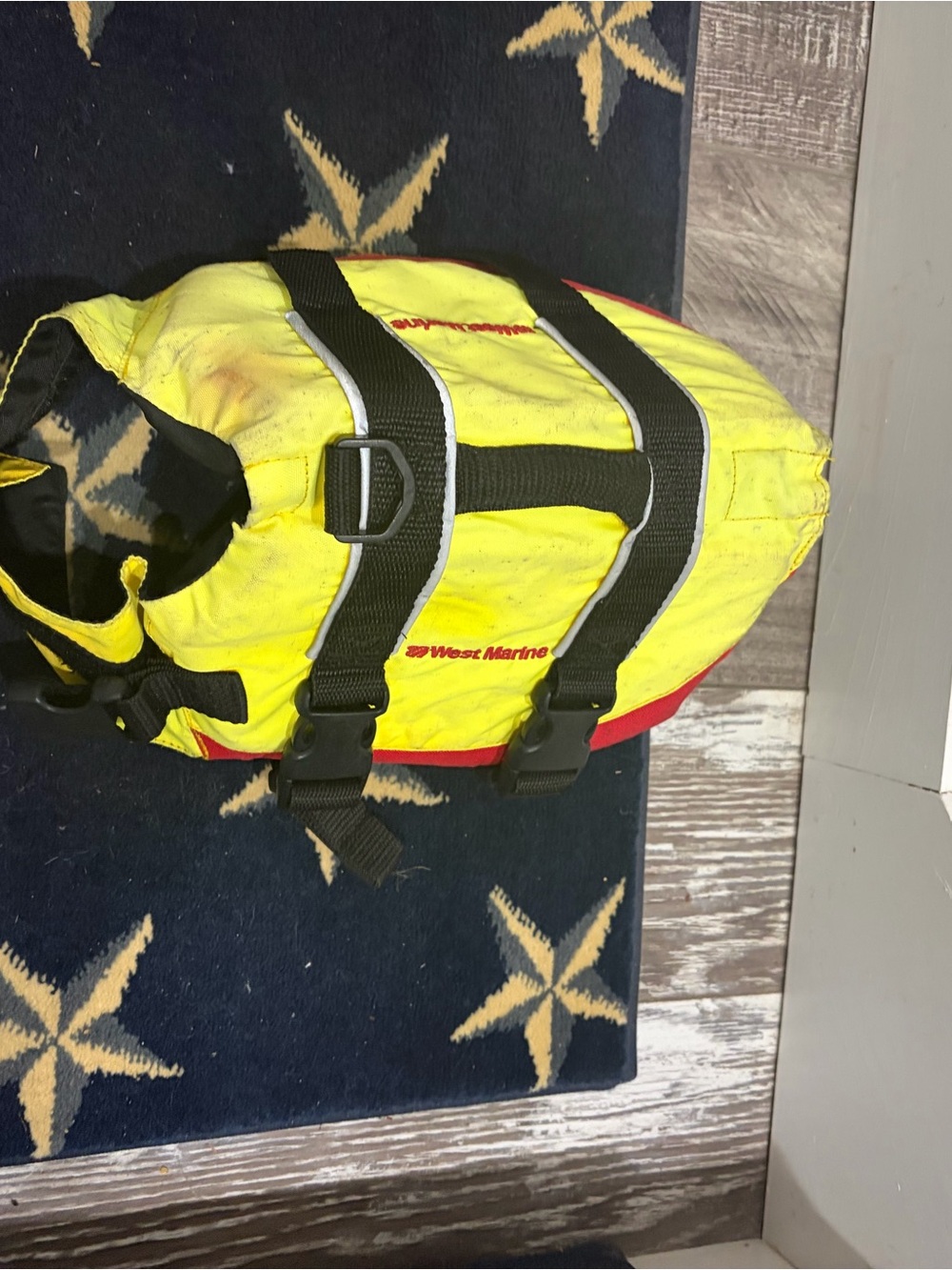 West Marine Yellow Dog Life Jacket